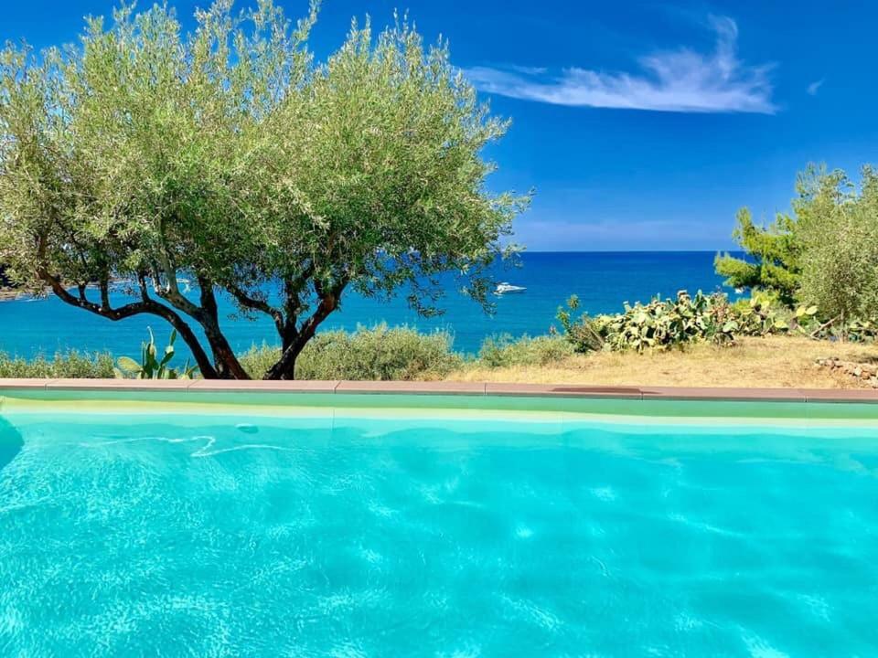فيلا Ogliastro Sul Mare - Sleep And Dream تْشيفالو المظهر الخارجي الصورة